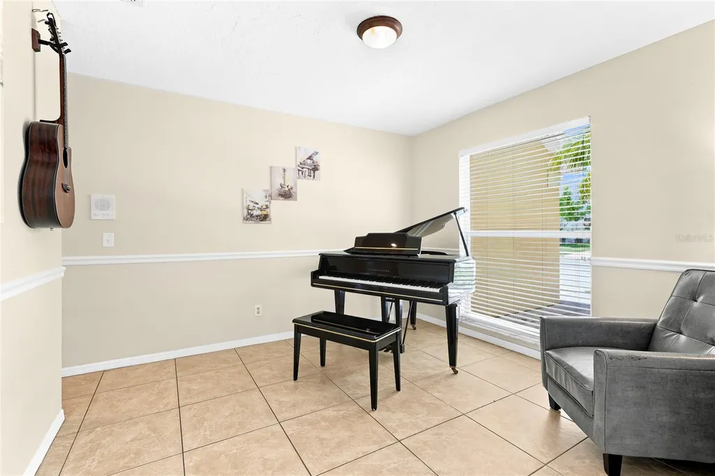 4817 11th Avenue Circle E Bradenton FL 34208