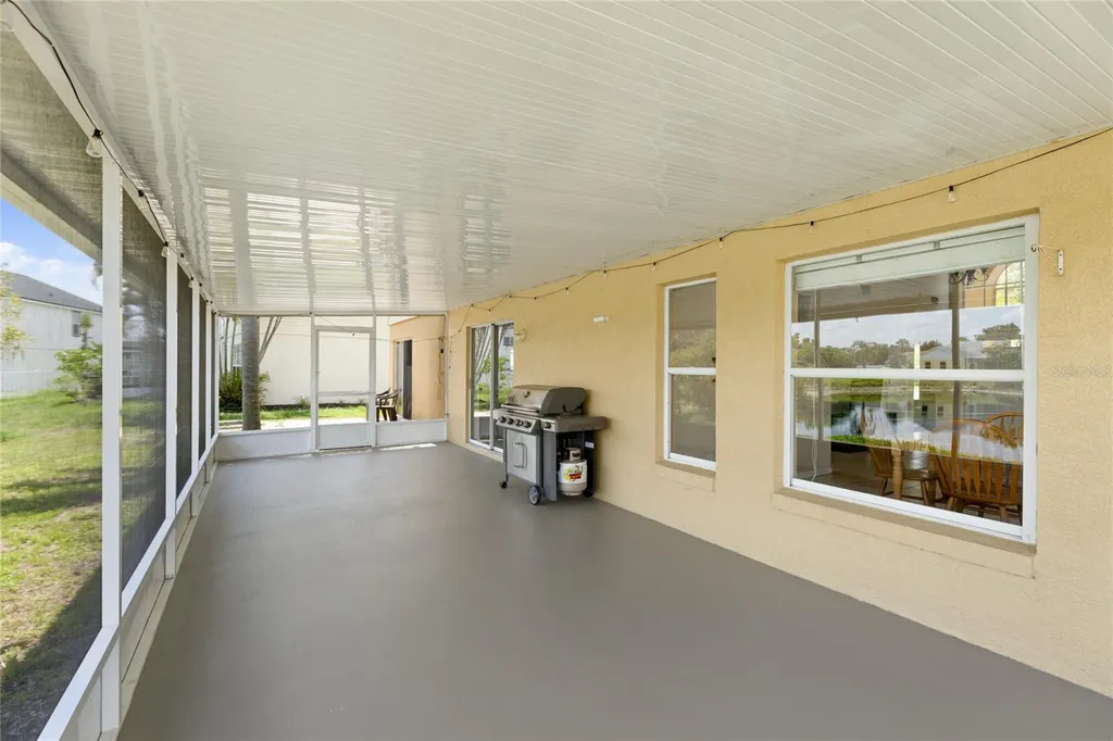 4817 11th Avenue Circle E Bradenton FL 34208