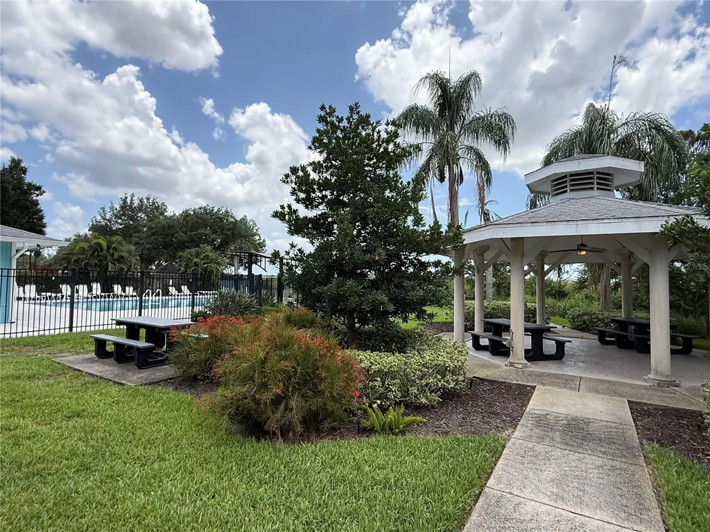 4817 11th Avenue Circle E Bradenton FL 34208