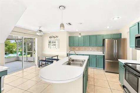 4817 11th Avenue Circle E Bradenton FL 34208