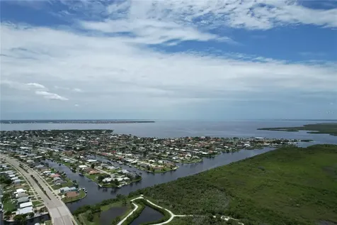 112 Sunnyside Street NW Port Charlotte FL 33952