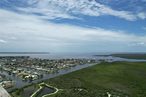 112 Sunnyside Street NW Port Charlotte FL 33952