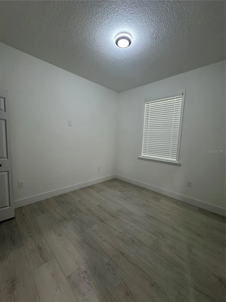 222 Florida Avenue Dundee FL 33838