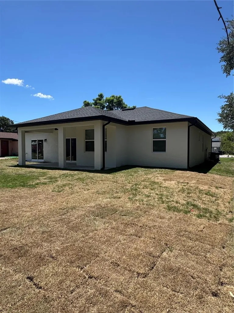 222 Florida Avenue Dundee FL 33838