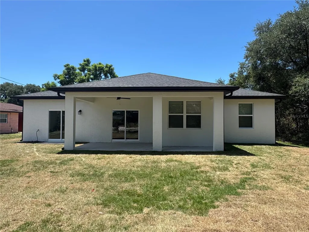 222 Florida Avenue Dundee FL 33838