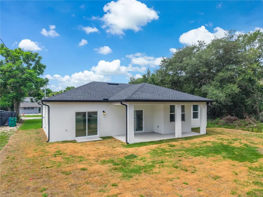 222 Florida Avenue Dundee FL 33838