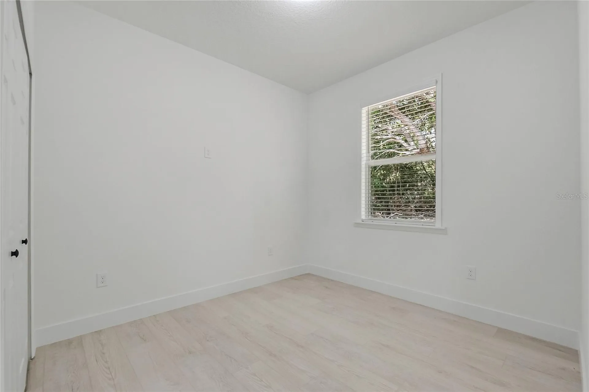 222 Florida Avenue Dundee FL 33838
