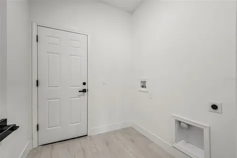 222 Florida Avenue Dundee FL 33838