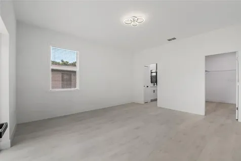 222 Florida Avenue Dundee FL 33838