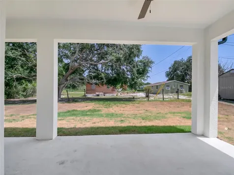 222 Florida Avenue Dundee FL 33838