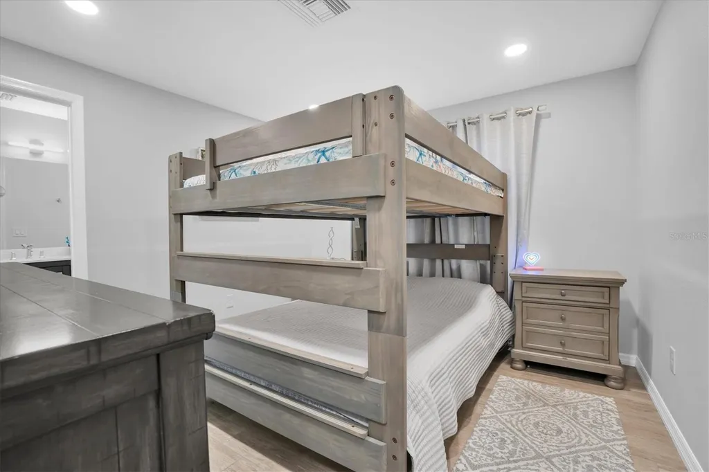 13179 Dorchester Drive Seminole FL 33776