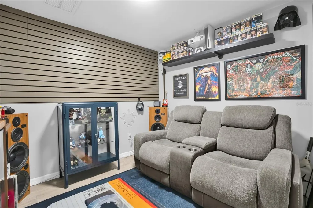 13179 Dorchester Drive Seminole FL 33776