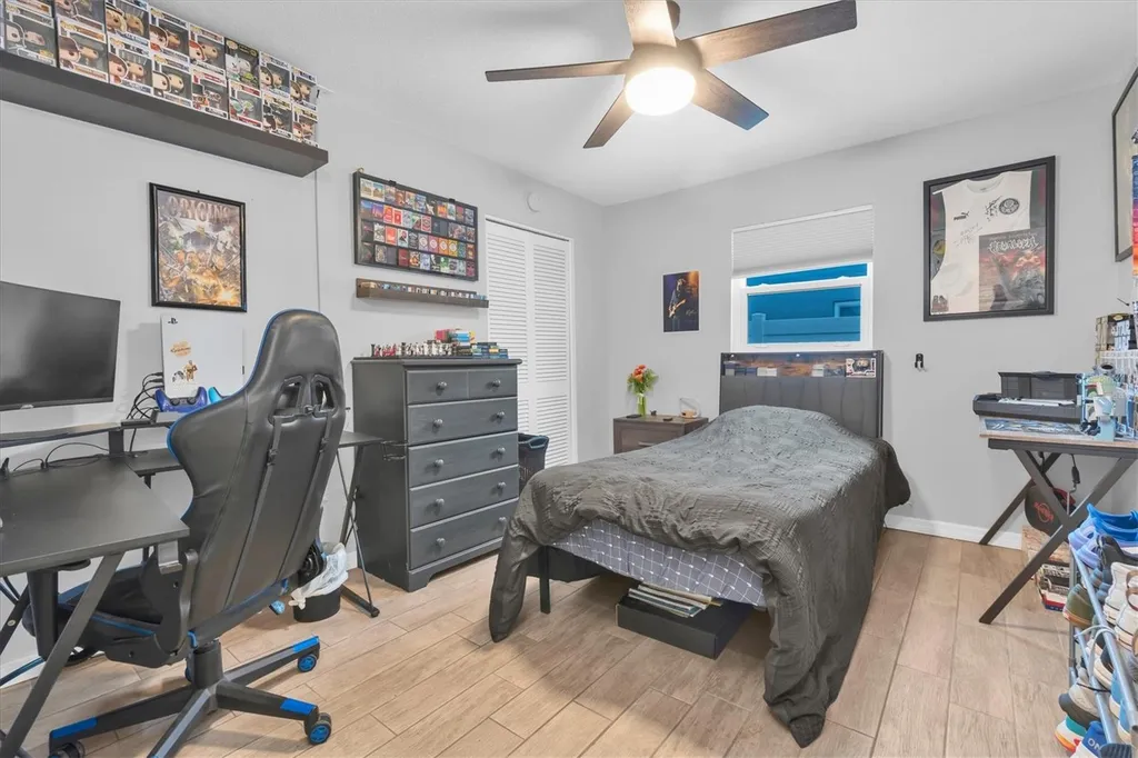 13179 Dorchester Drive Seminole FL 33776