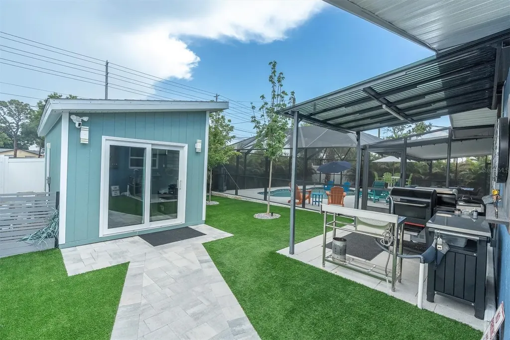 13179 Dorchester Drive Seminole FL 33776
