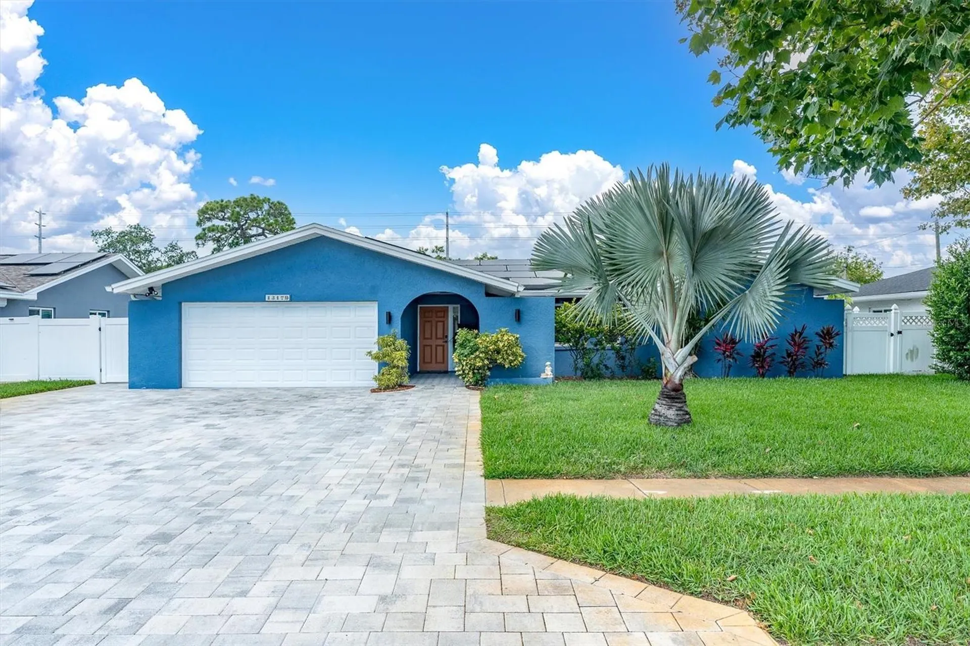13179 Dorchester Drive Seminole FL 33776