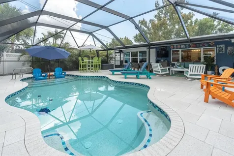 13179 Dorchester Drive Seminole FL 33776