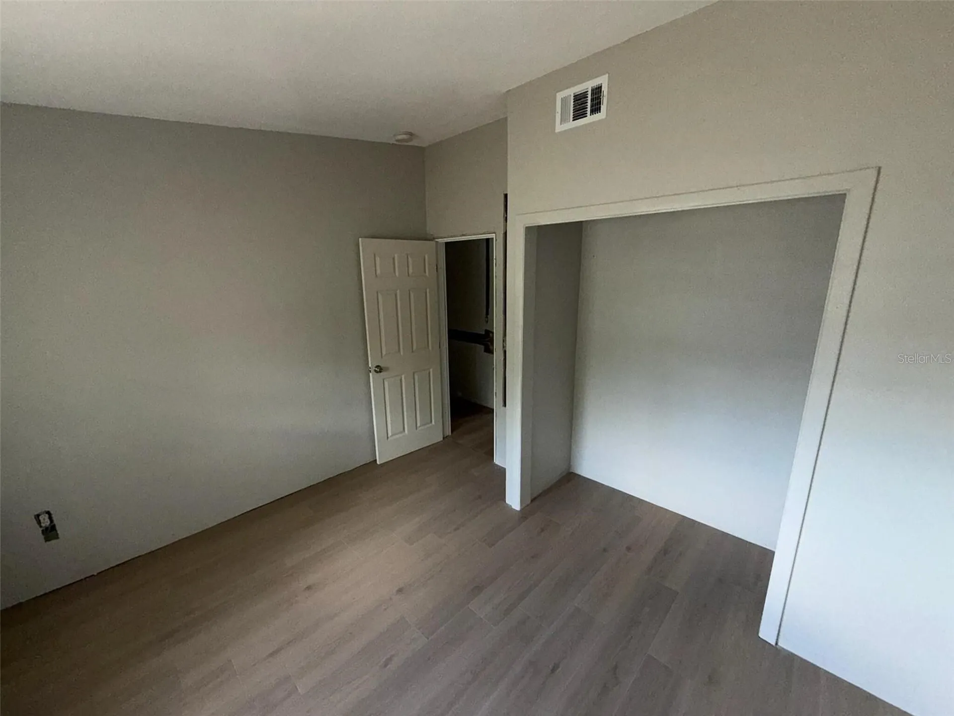 2612 9th Bradenton FL 34205