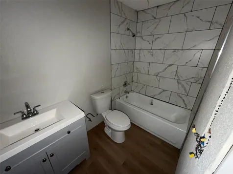 2612 9th Bradenton FL 34205
