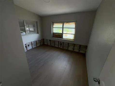 2612 9th Bradenton FL 34205
