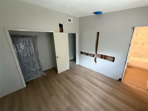 2612 9th Bradenton FL 34205