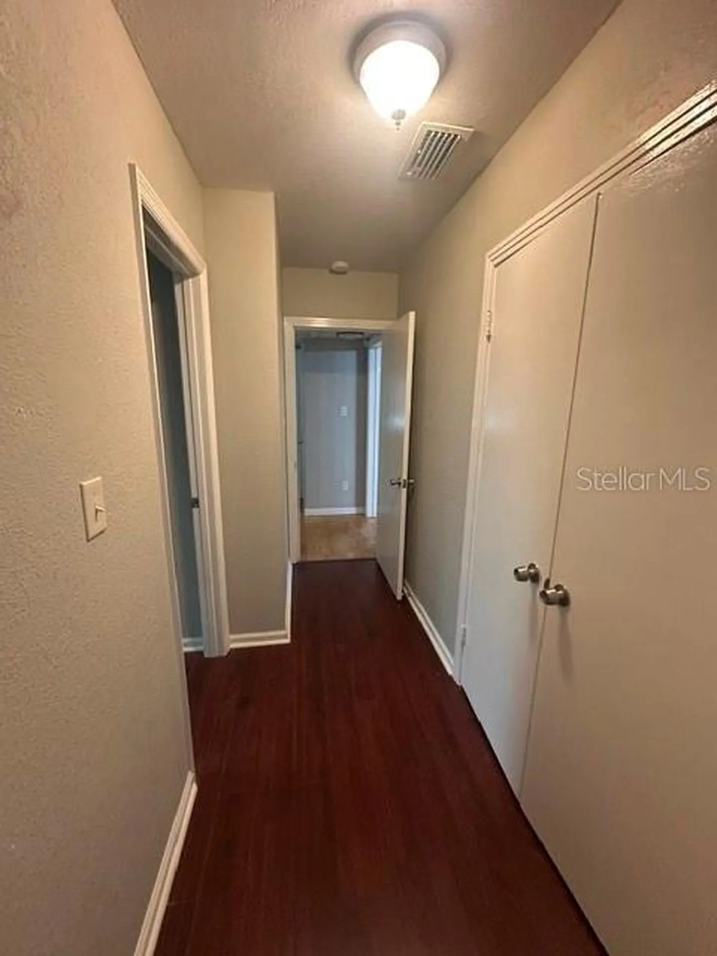 4315 W Watrous Avenue Tampa FL 33629