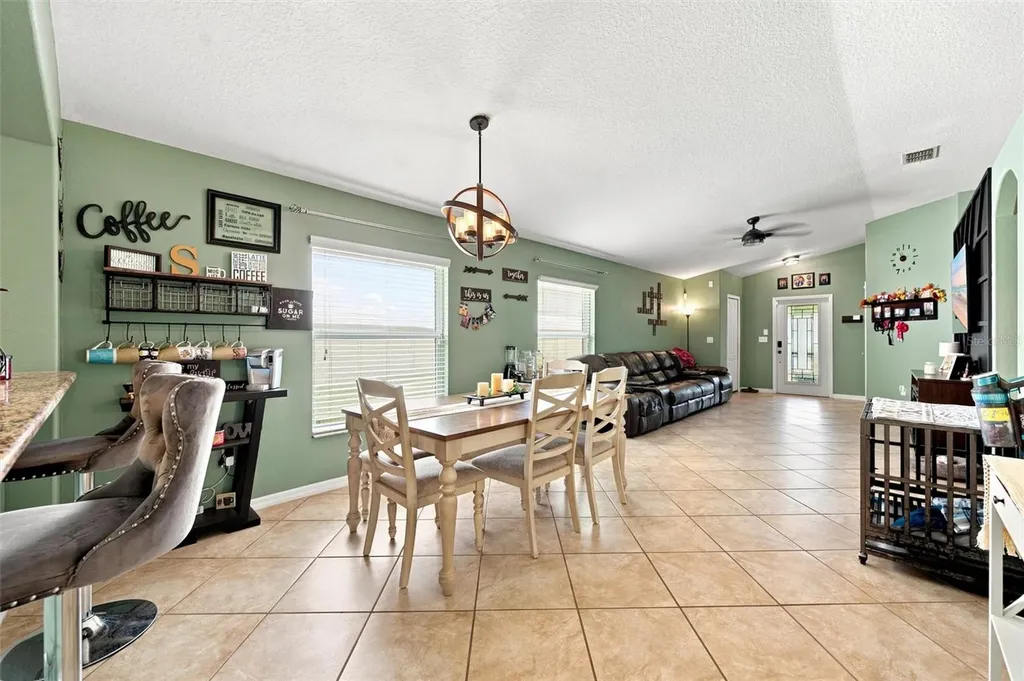 1111 Seminole Sky Drive Ruskin FL 33570