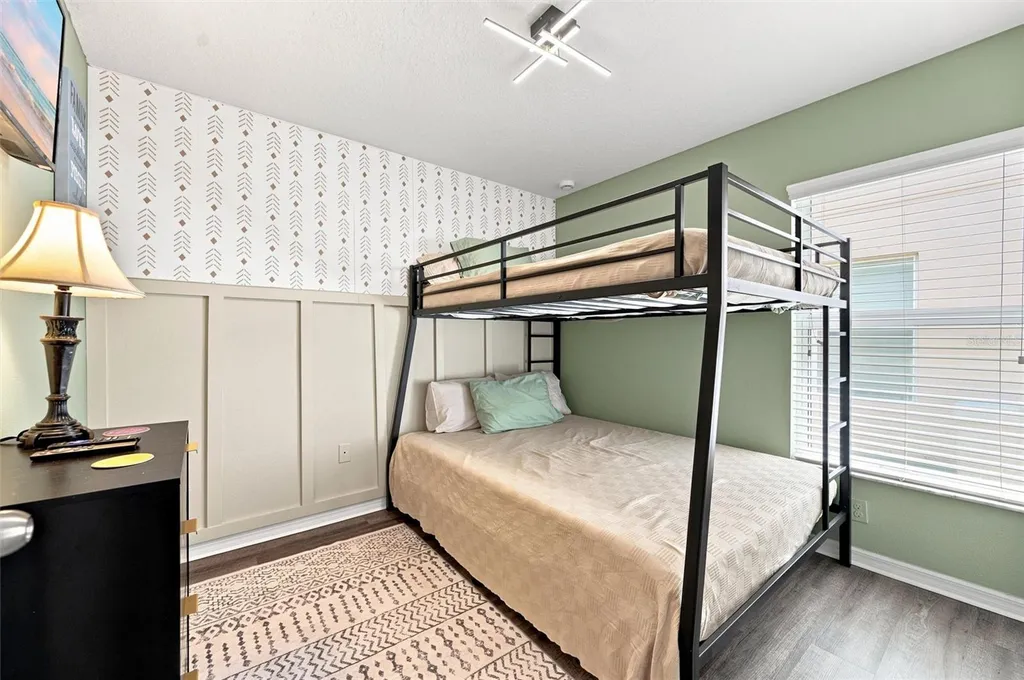 1111 Seminole Sky Drive Ruskin FL 33570