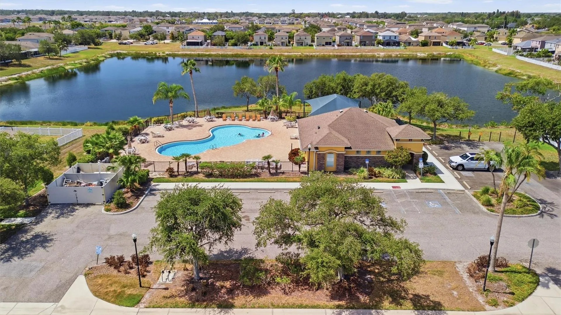1111 Seminole Sky Drive Ruskin FL 33570
