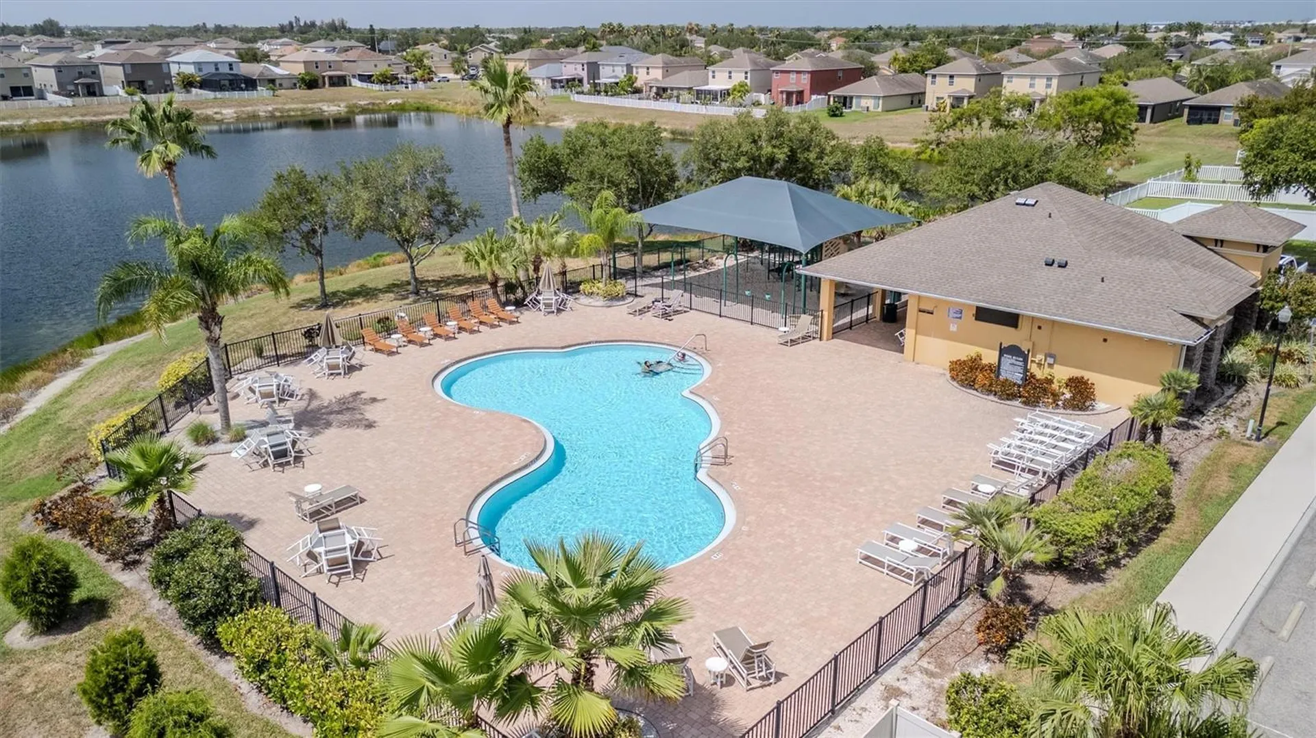 1111 Seminole Sky Drive Ruskin FL 33570