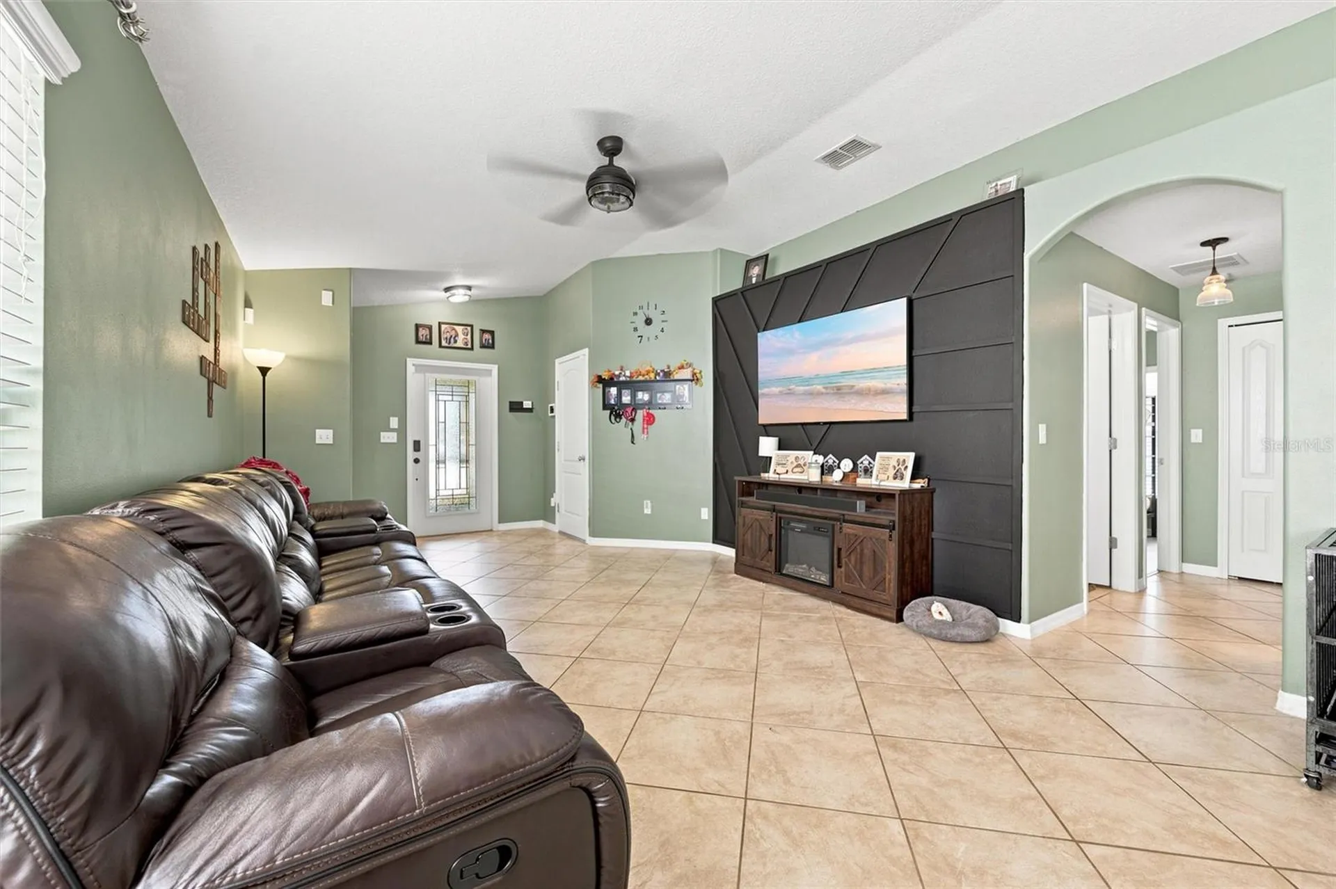 1111 Seminole Sky Drive Ruskin FL 33570