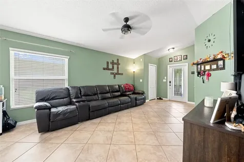 1111 Seminole Sky Drive Ruskin FL 33570