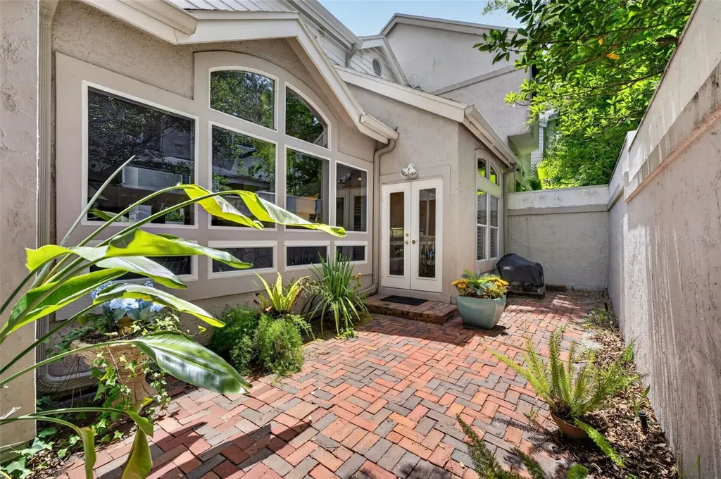 786 Mcintyre Avenue Winter Park FL 32789
