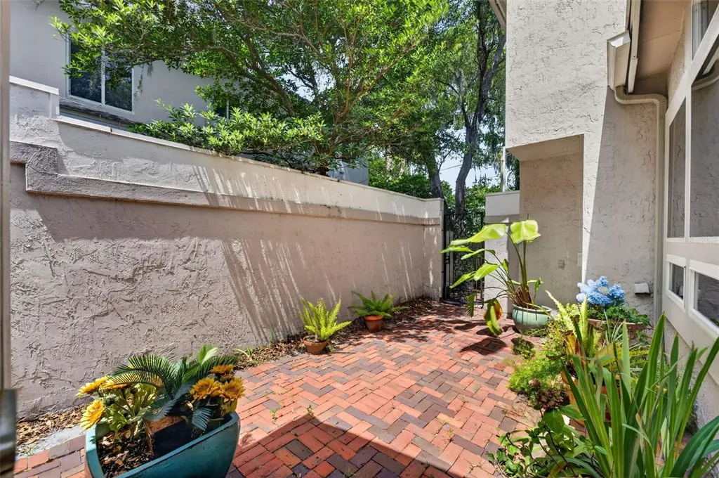 786 Mcintyre Avenue Winter Park FL 32789