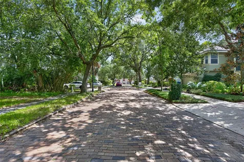 786 Mcintyre Avenue Winter Park FL 32789