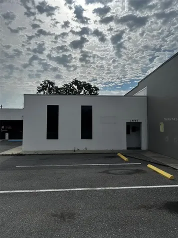 14446 7th Street Dade City FL 33525