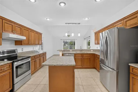 3212 Concord Way Plant City FL 33566