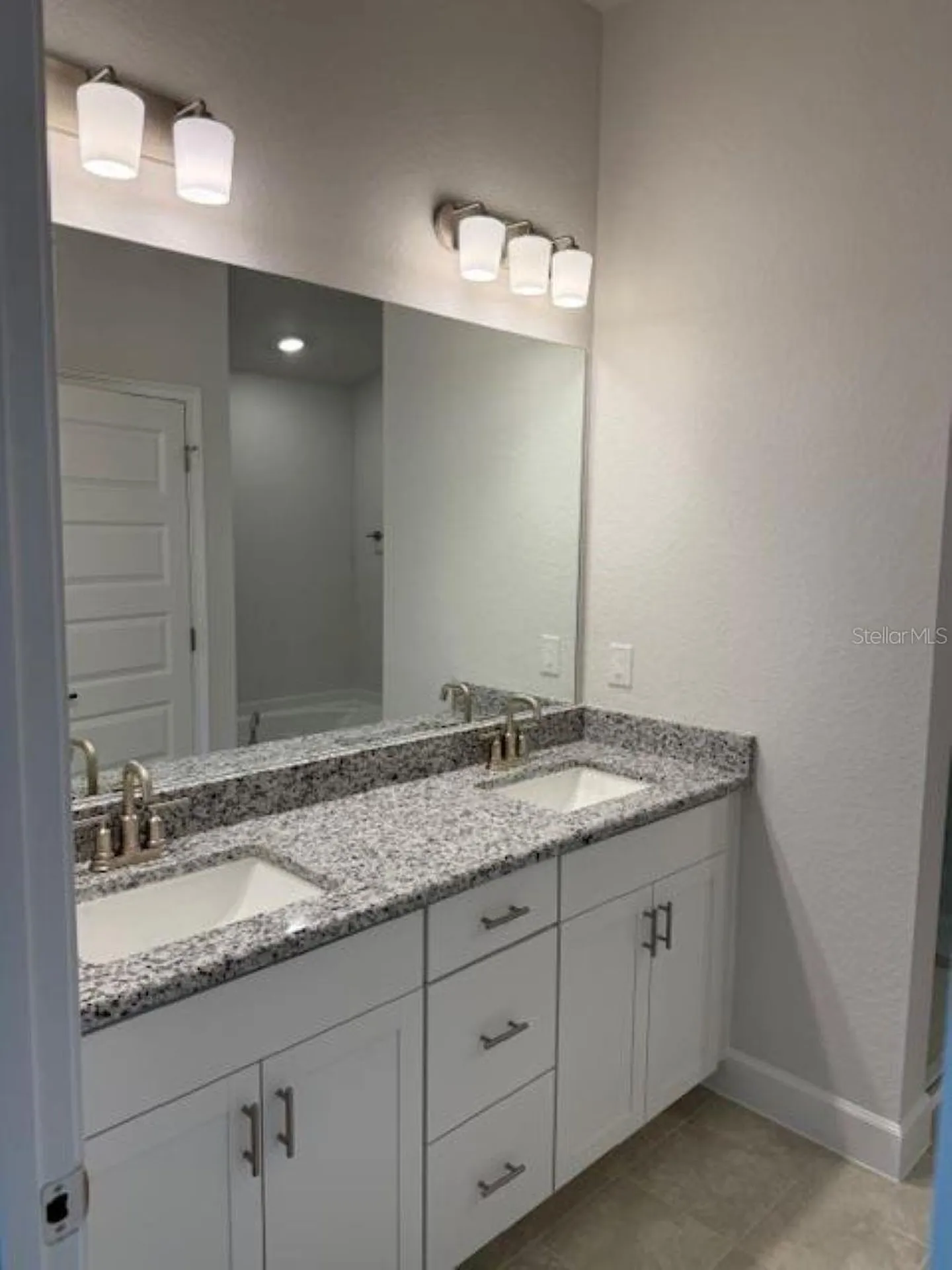 2206 NW 23rd Loop Ocala FL 34475
