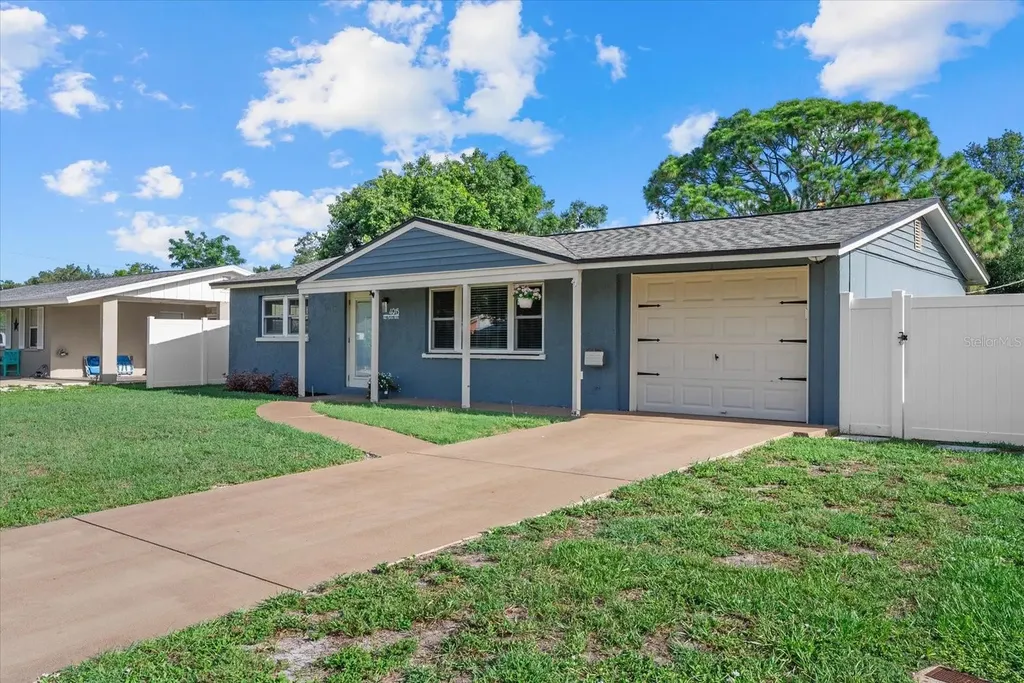 4915 Bell Meade Drive Sarasota FL 34232