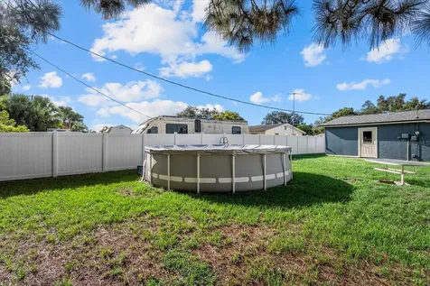 4915 Bell Meade Drive Sarasota FL 34232