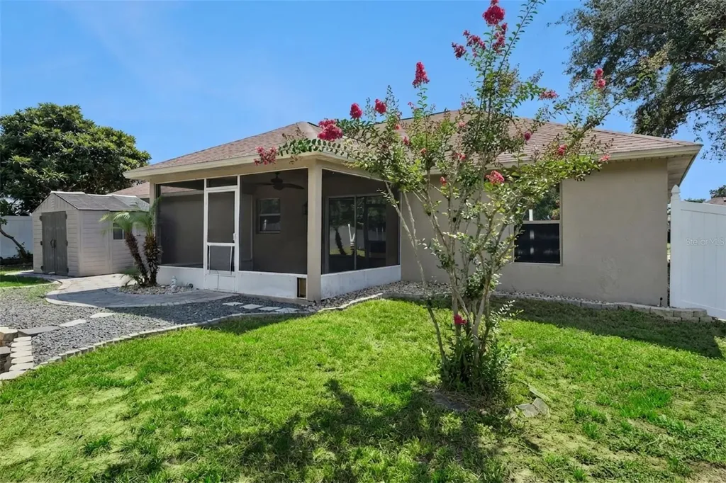 1115 Lakeview Oaks Drive Minneola FL 34715