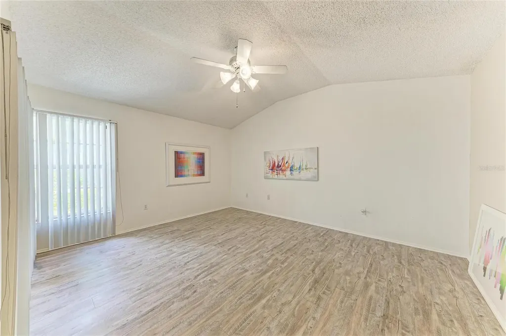 5209 34th Street Court W Bradenton FL 34210