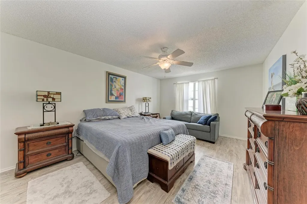 5209 34th Street Court W Bradenton FL 34210