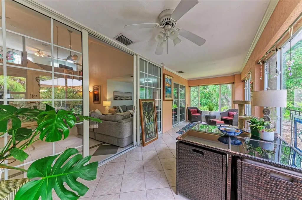 5209 34th Street Court W Bradenton FL 34210