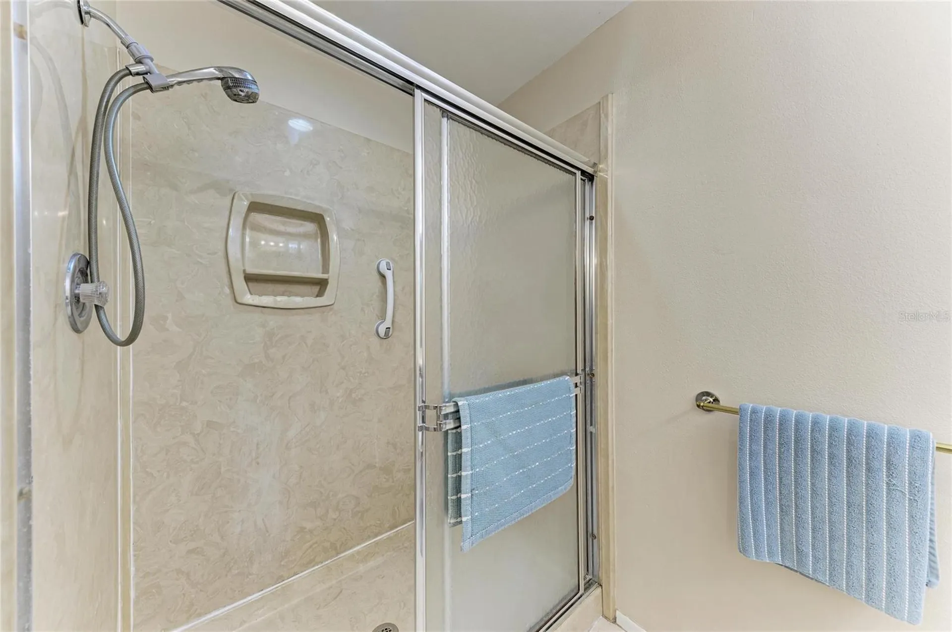 5209 34th Street Court W Bradenton FL 34210
