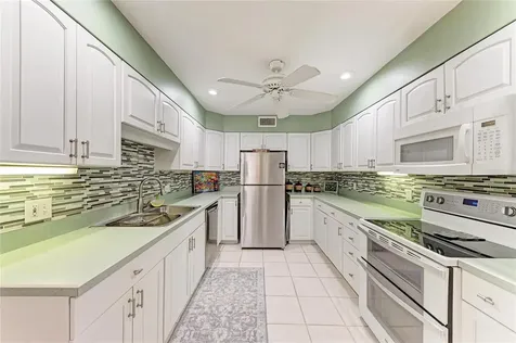 5209 34th Street Court W Bradenton FL 34210