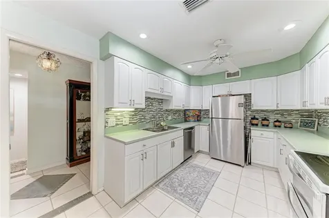5209 34th Street Court W Bradenton FL 34210