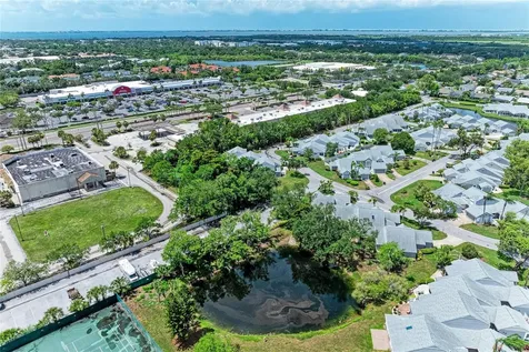 5209 34th Street Court W Bradenton FL 34210