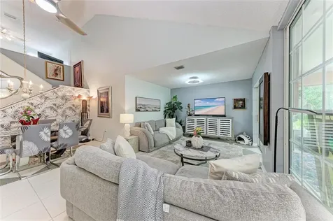 5209 34th Street Court W Bradenton FL 34210