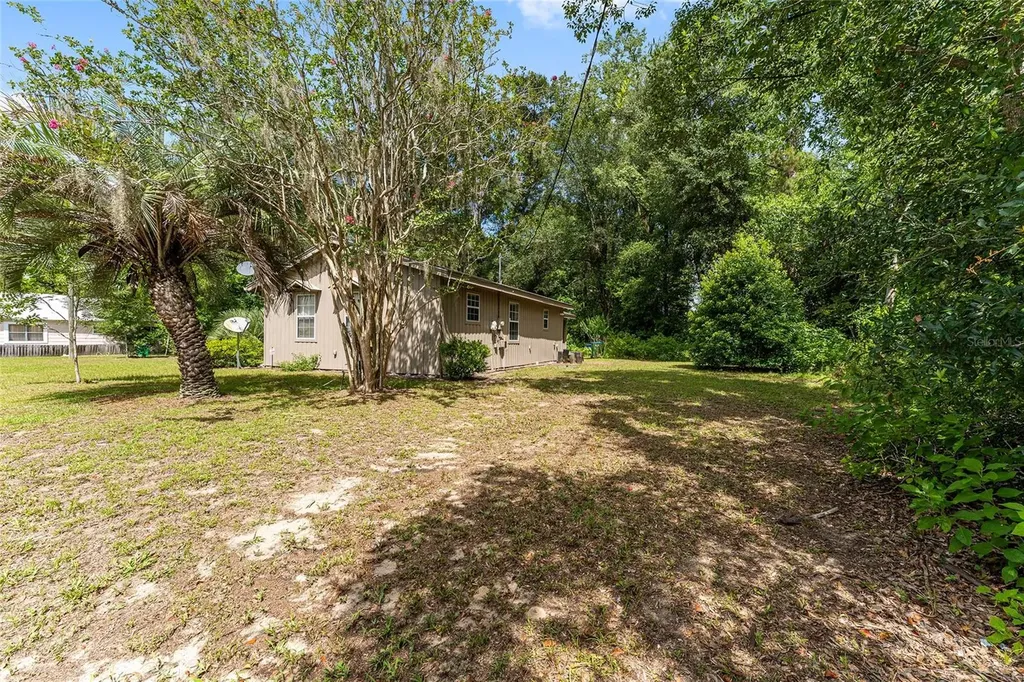 18673 NW 252nd Street High Springs FL 32643