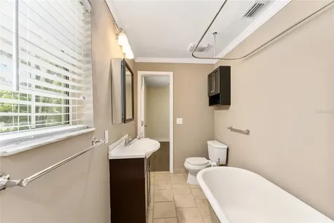 18673 NW 252nd Street High Springs FL 32643